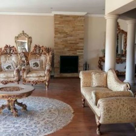 Budias Guest House Kempton Park Exteriér fotografie